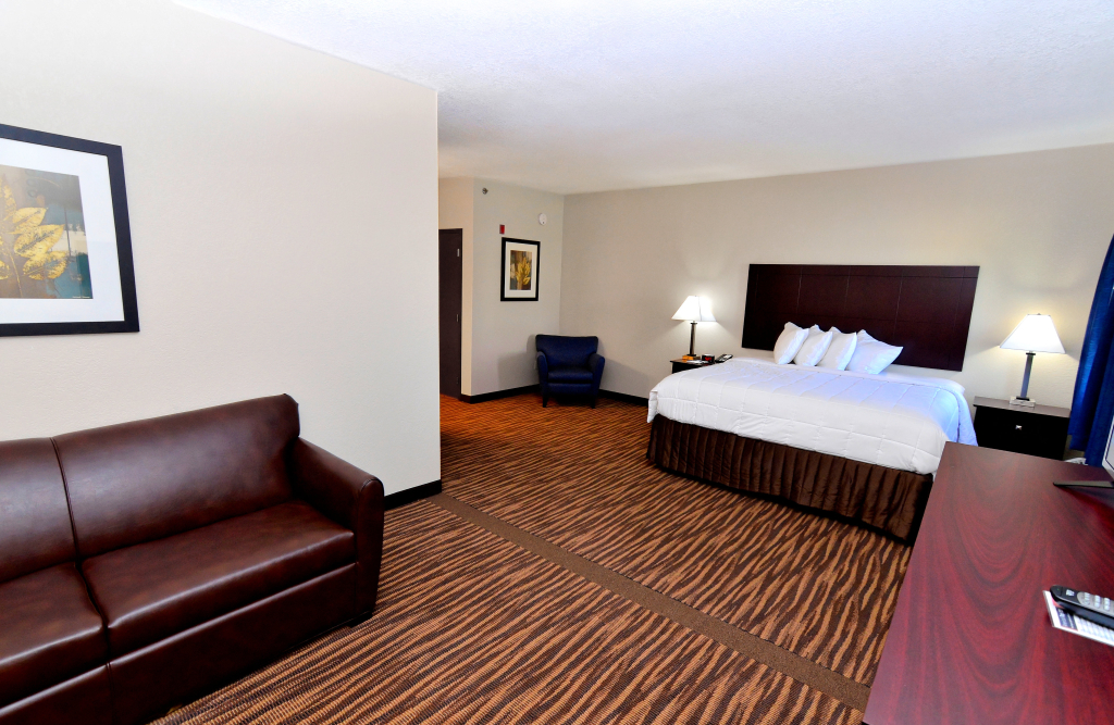 Cobblestone Inn & Suites - Monticello