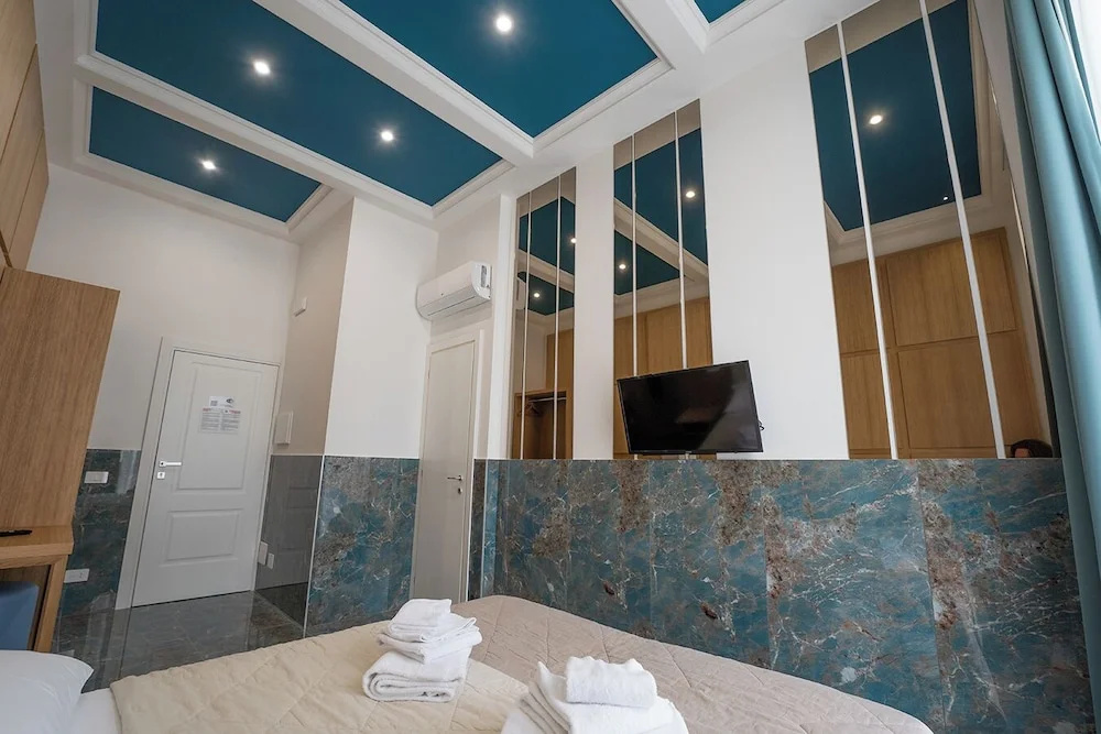 P.C. BOUTIQUE DE GASPERI by ClaPa Group Dislocated Hospitality