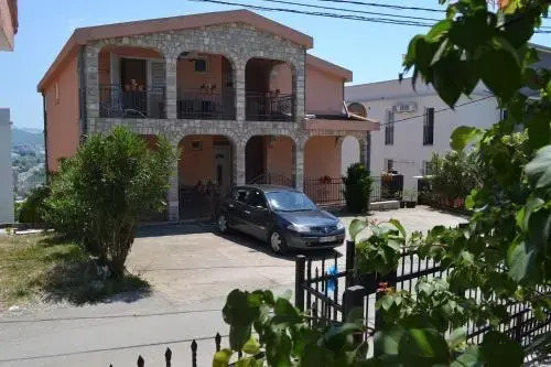 Apartments Milosevic