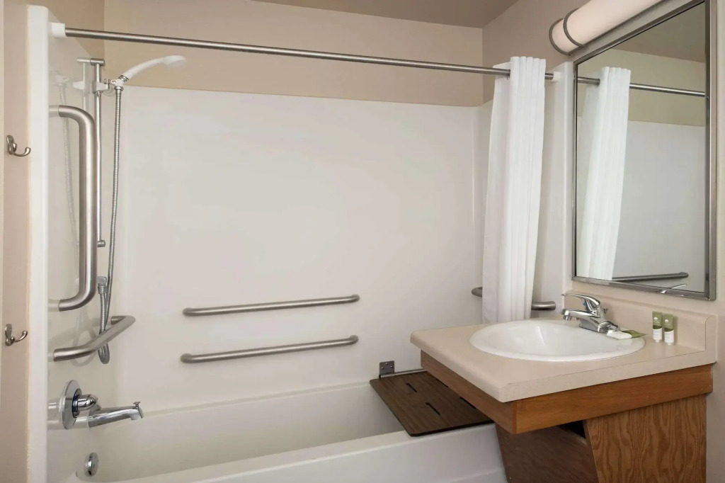 WoodSpring Suites Gainesville I-75