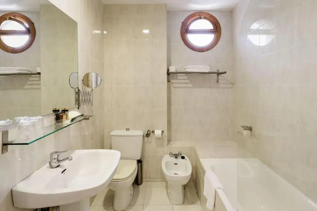 Hotel Jakue