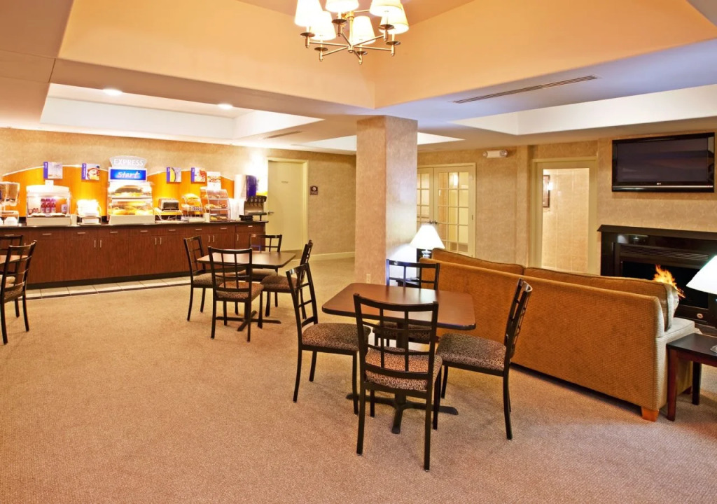 Holiday Inn Express Radcliff Fort Knox by IHG