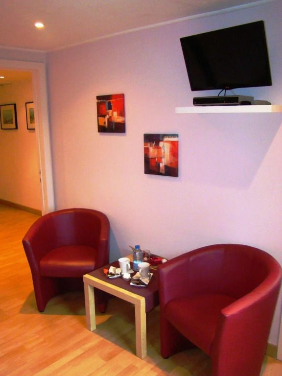 B&B Woodside