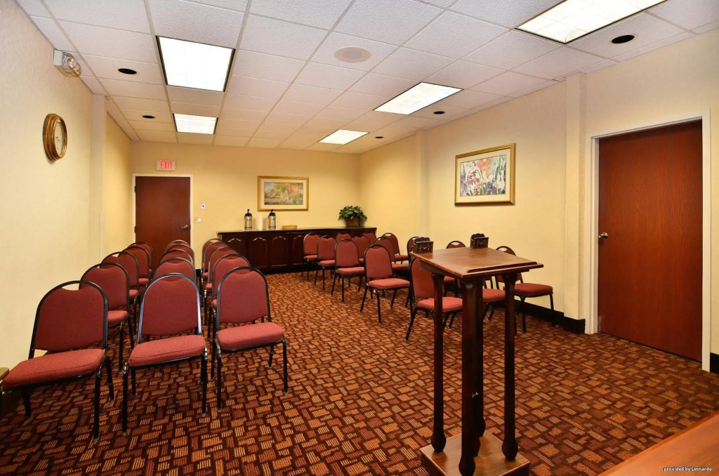 Best Western Hiram Inn and Suites