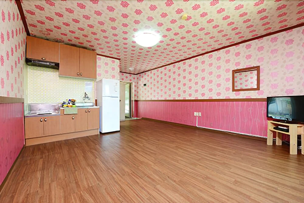 Gapyeong Yongchu View Sound Pension