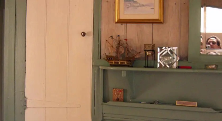 The Tin House