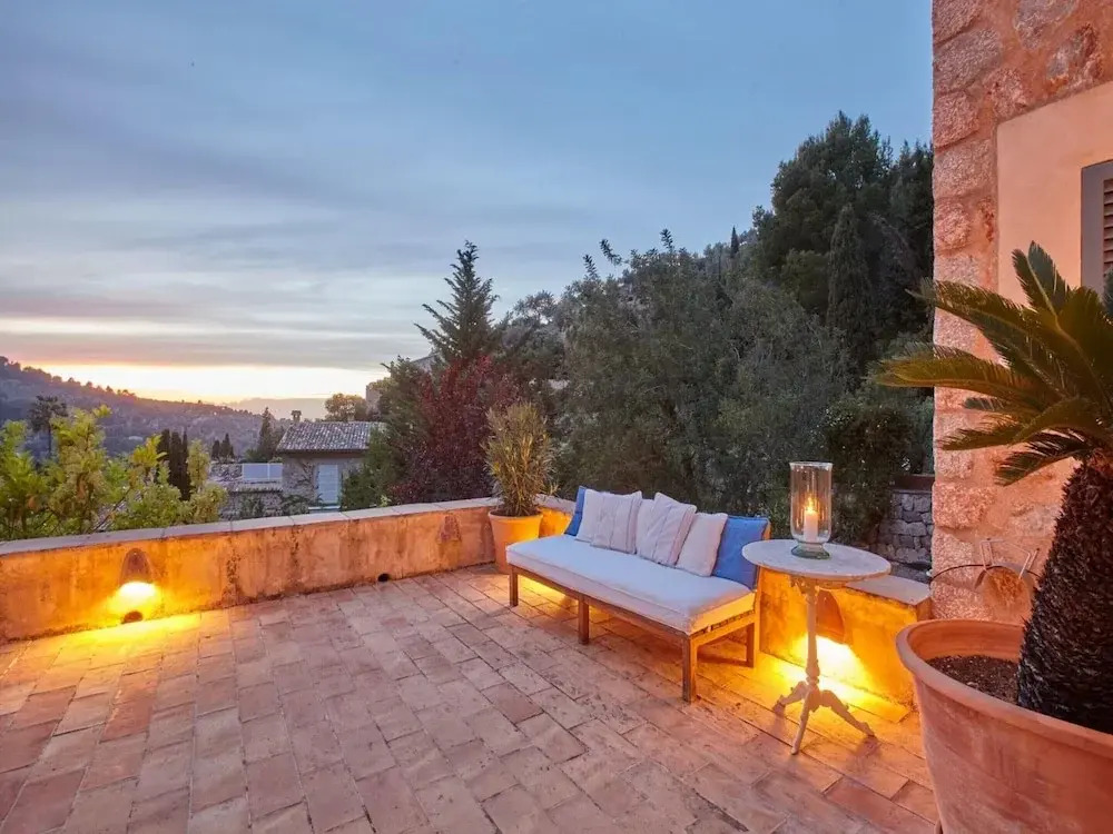 Holiday Home With Barbecue Area