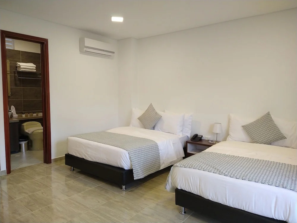 Hotel Majam's Resort