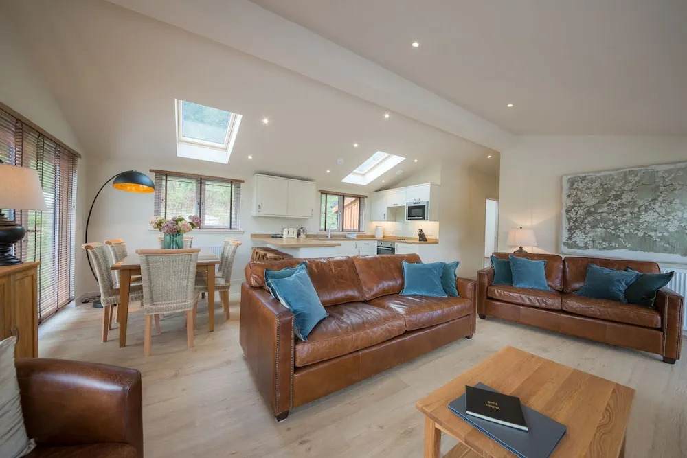 Tanfield, Sleep 6, Private hot Tub, pet Friendly