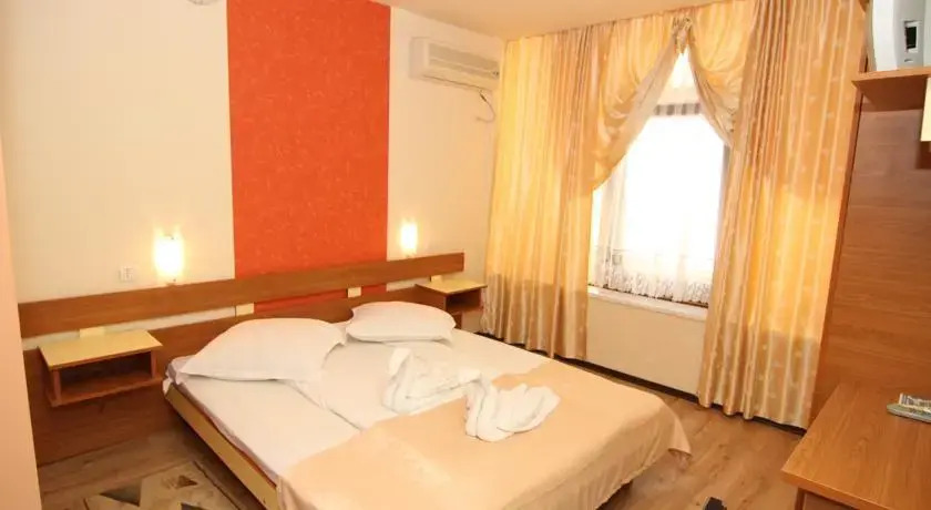 Vila Palace C&M
