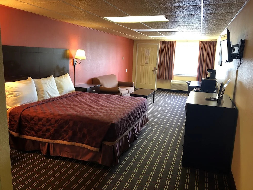 Americas Best Value Inn & Suites