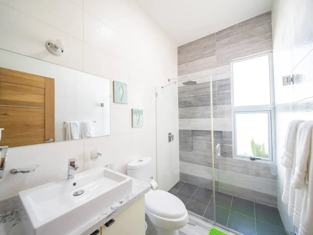 Amazing 2br Villa Near Surfing Beaches