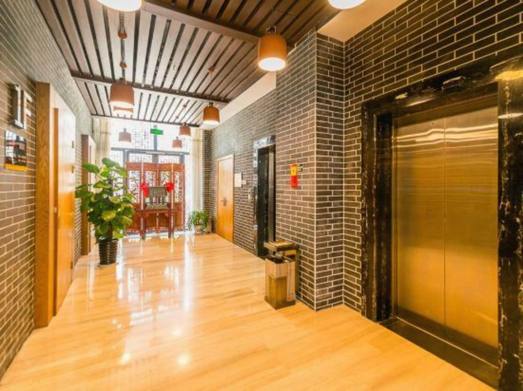 Canal Jingdian Apartment