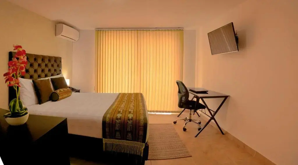 Hotel Alamos Del Parque