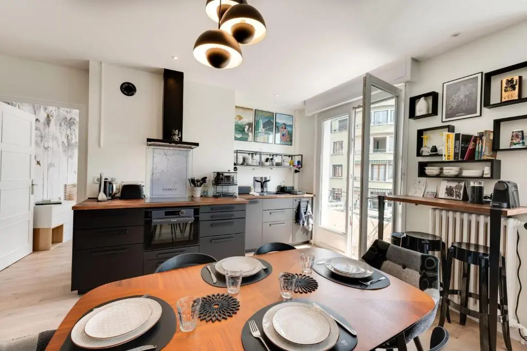 L'Hiba - Appartement 2 pièces pour 4 personnes en plein centre d'Annecy
