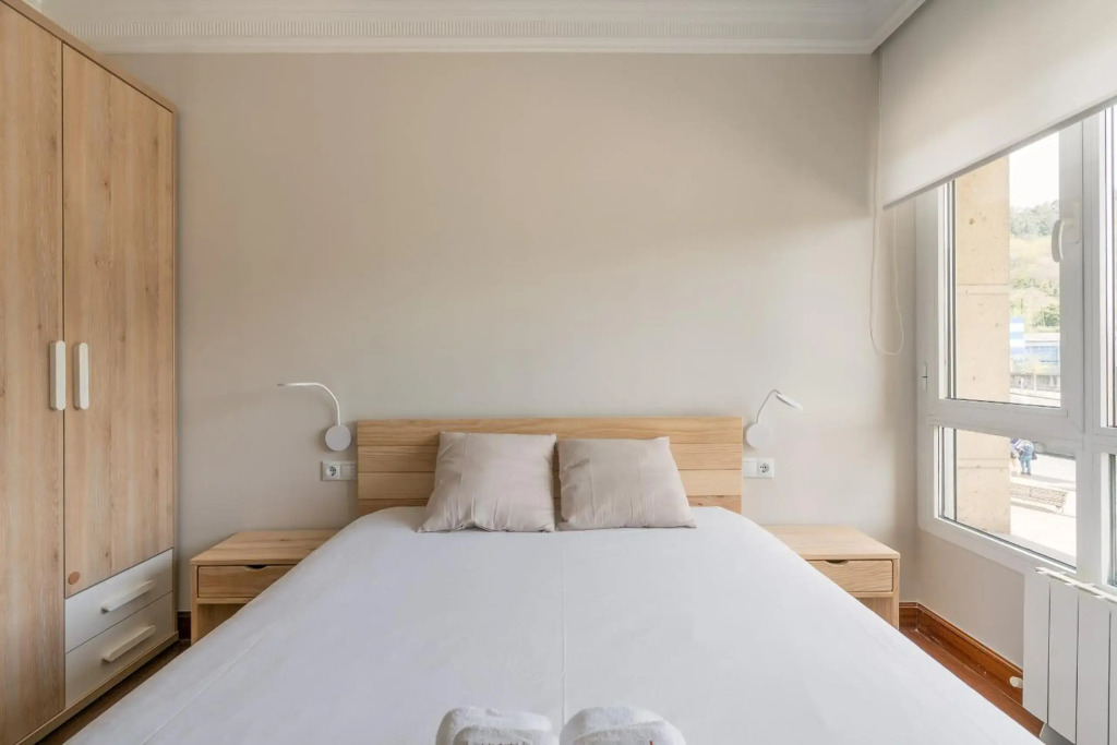 Zubia apartment by People Rentals