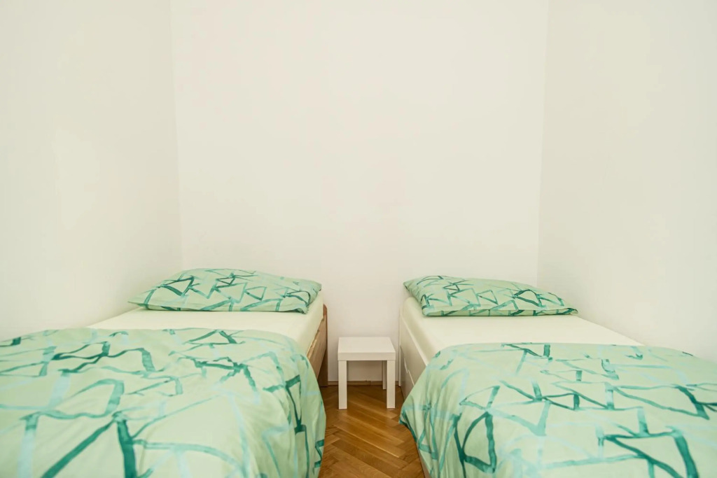 Raimond Apartment
