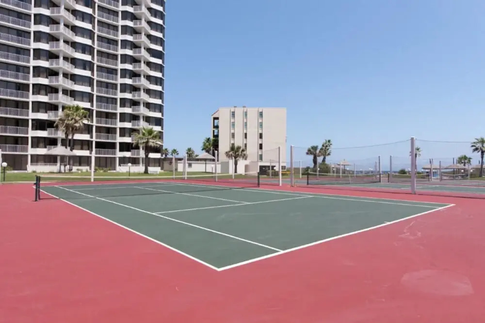 Saida IV Condominium 606