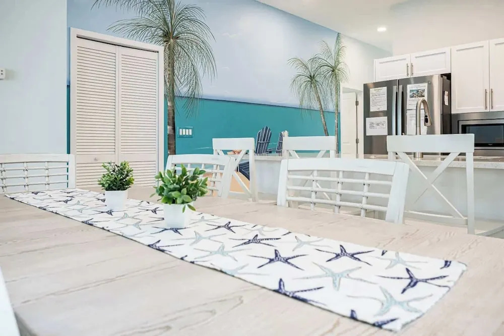 4B Balcony Beachfront Access to Indian Rocks Beach