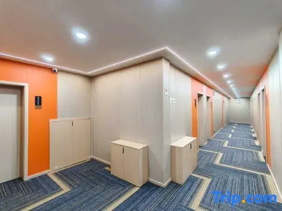 Pod Inn Hotel