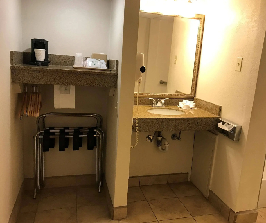 Best Western El Rancho Palacio