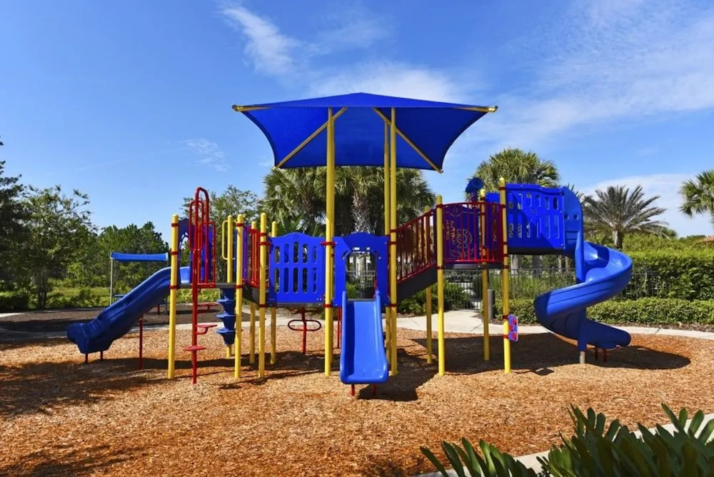 Watersong Resort by Florida Star Vacations