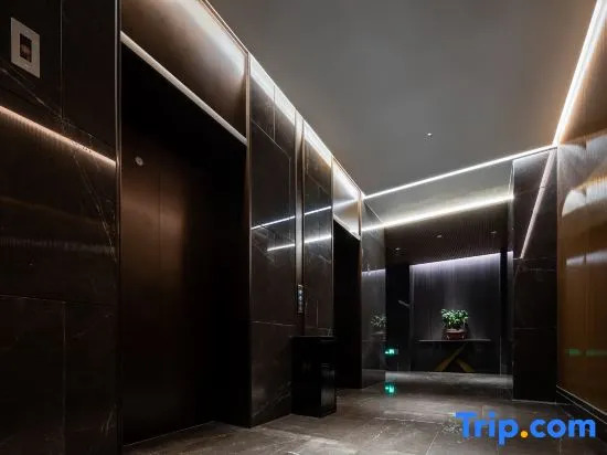 Xiangyang Xiyue Carrey Hotel