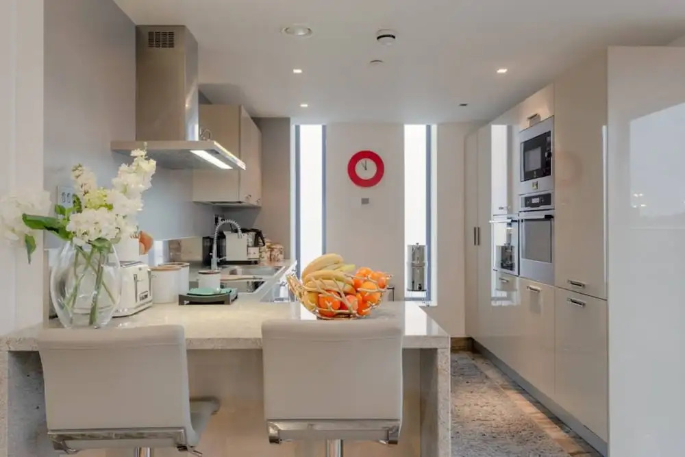 2 Bedroom Penthouse Apartment in Pimlico
