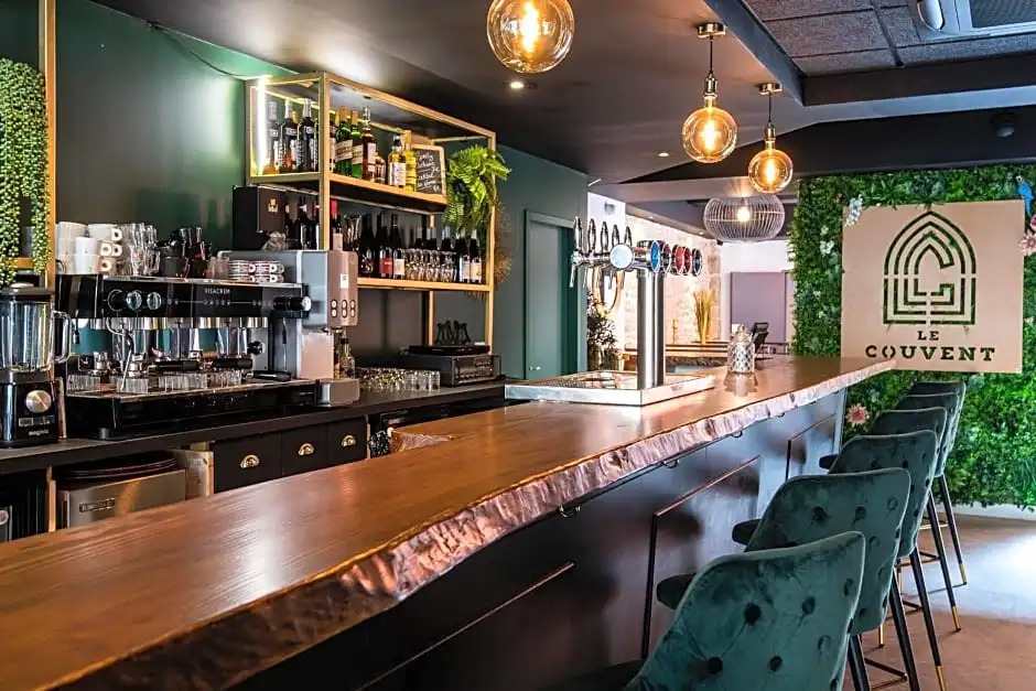Le Couvent - Hostel