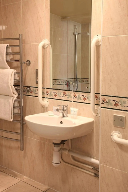 Delta Hotels by Marriott Colchester