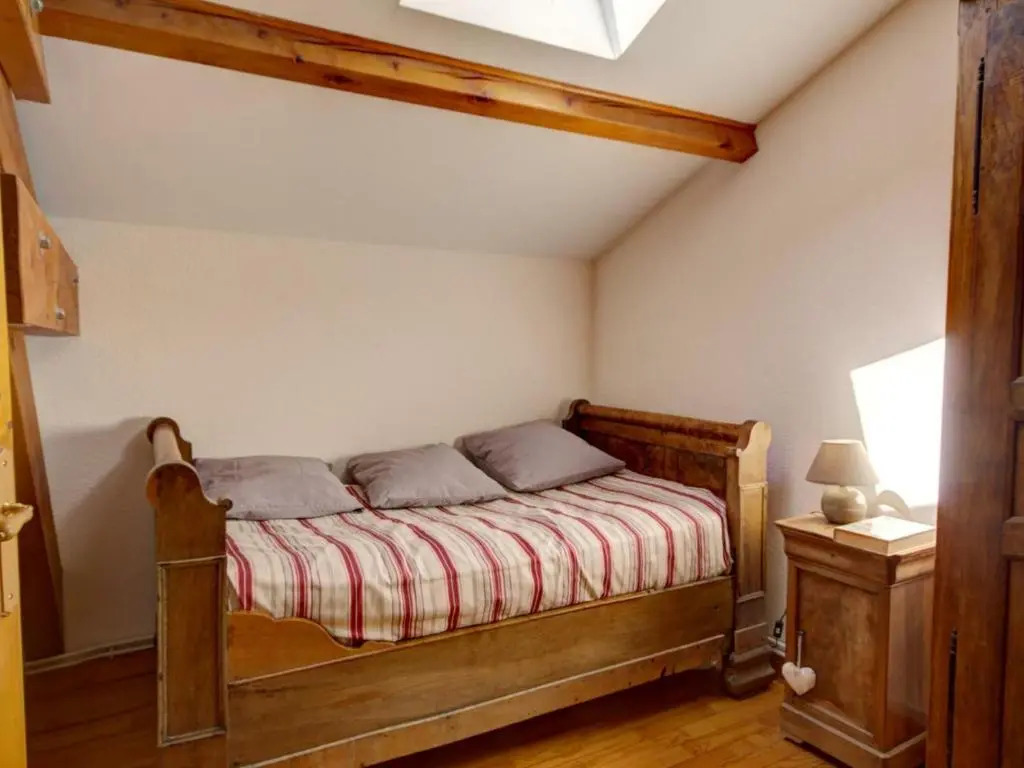 Gîte rustique 6 pers avec cheminée et grand jardin, animaux acceptés - FR-1-496-61
