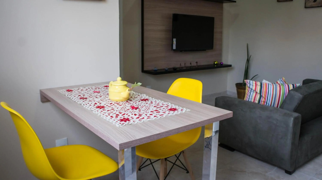 DESENFECTADO - Apê moderno, equipado, perto do Bom Retiro, Brás e 25 março