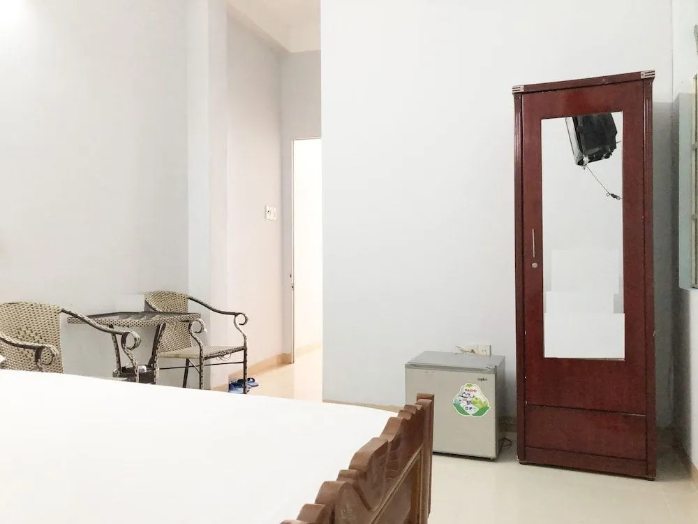 Spot On 1096 Anh Thu Guest House