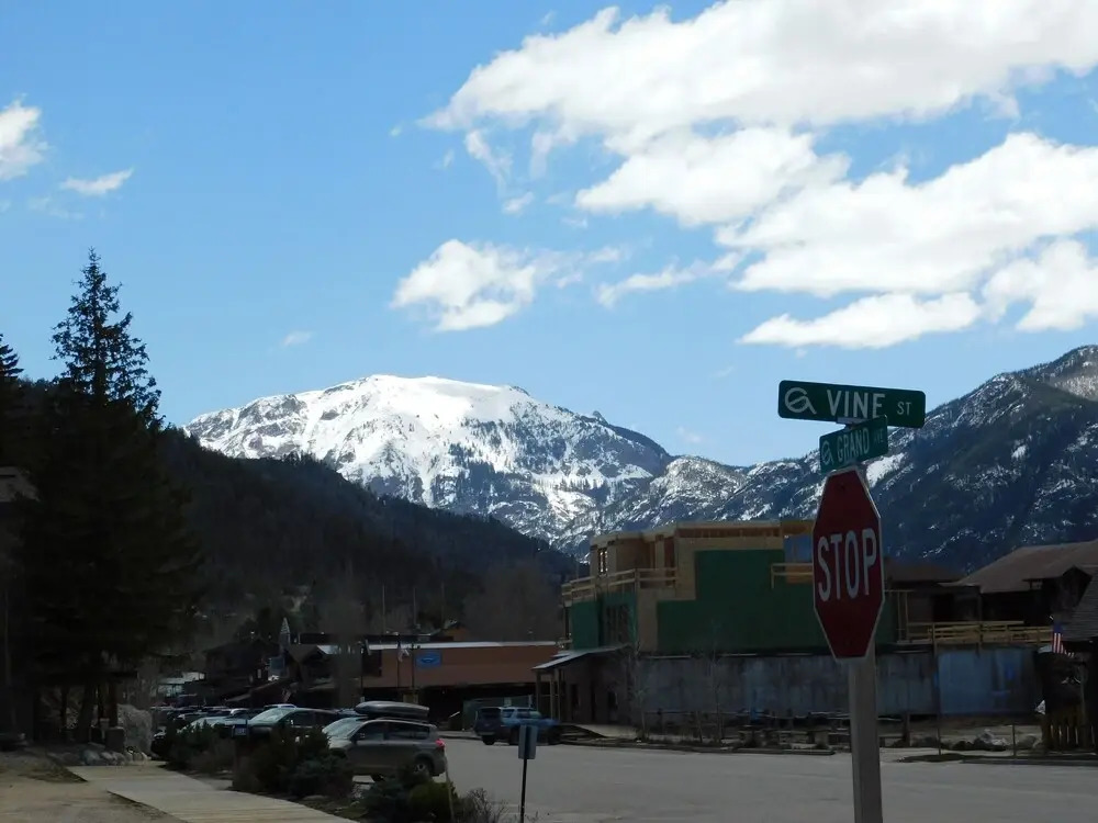Grand View Mountain Lodge