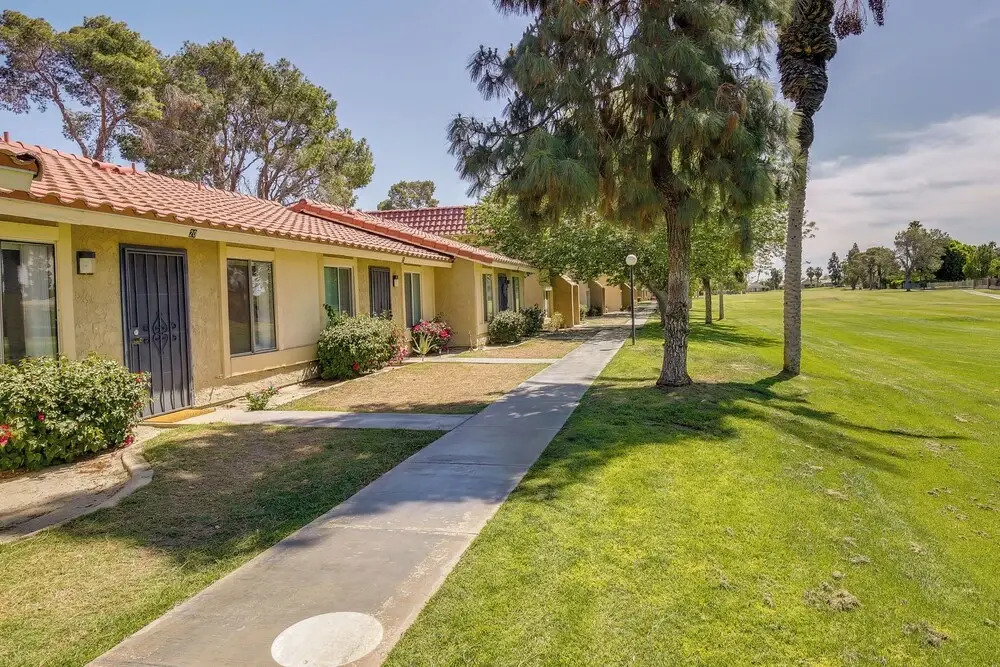 2 Mi to Coachella & Stagecoach: Condo w/ Pool