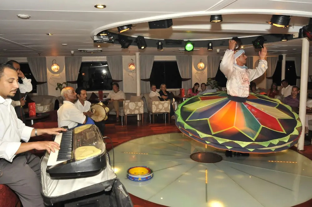 Royal Cruise Aswan to Luxor 3 Night And visit the Nubian village