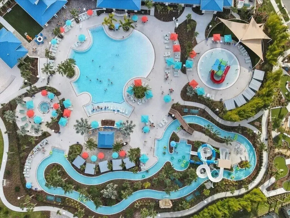 3417lw · Brand New 7 Bedroom With Pool /spa/ Themed, Close
