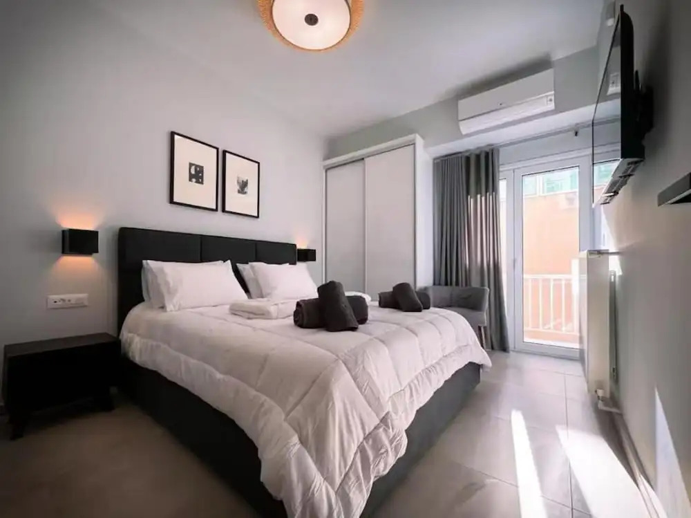 Elegant VIP Apartment - Athens Town