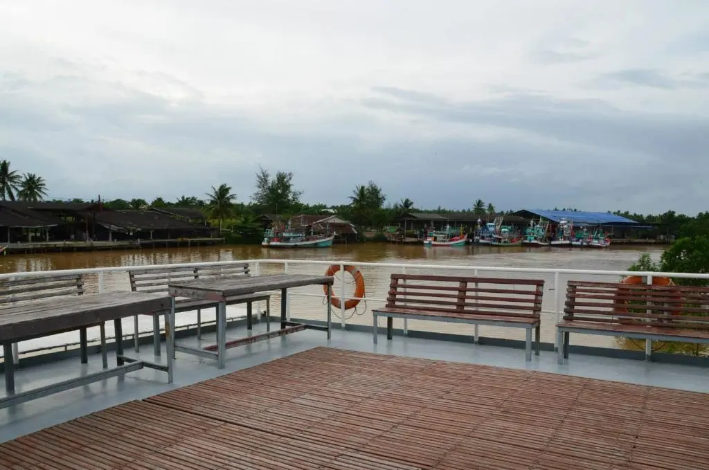 Chumphon Night Boat to Koh Tao