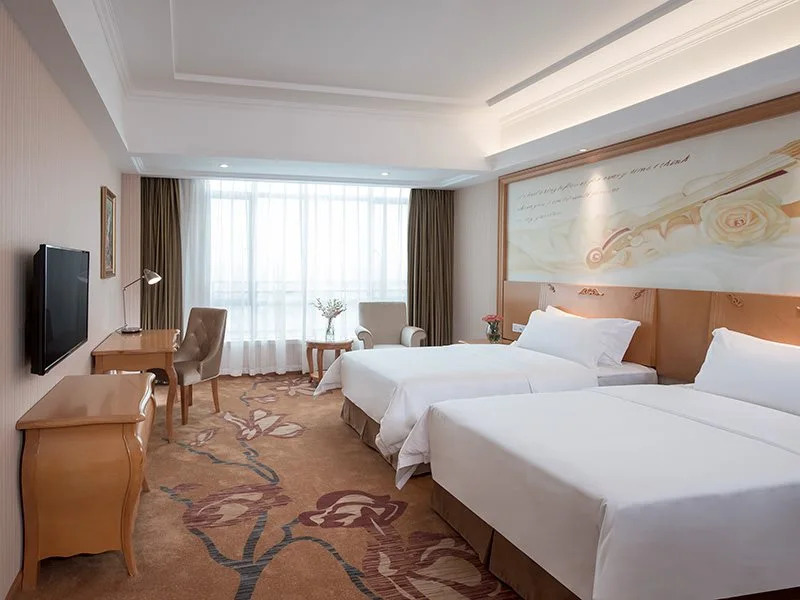 Vienna Hotel Foshan Goaxin District