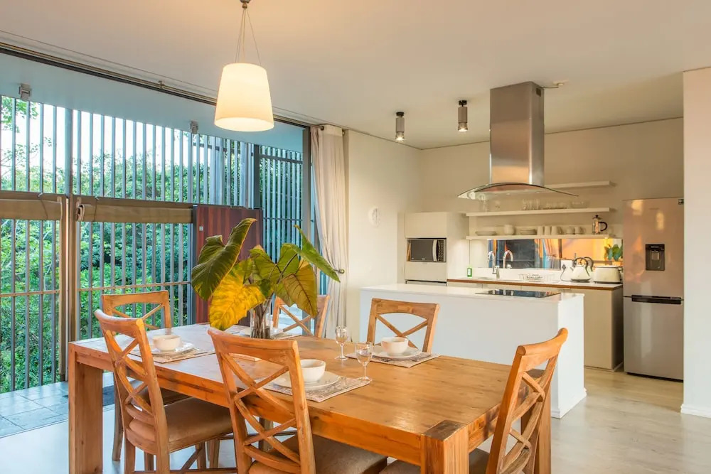 Dash Apartments