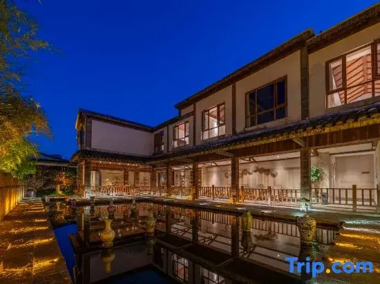 Taoshe Resort Hotel (People's Square Taoyangli Scenic Area Branch)