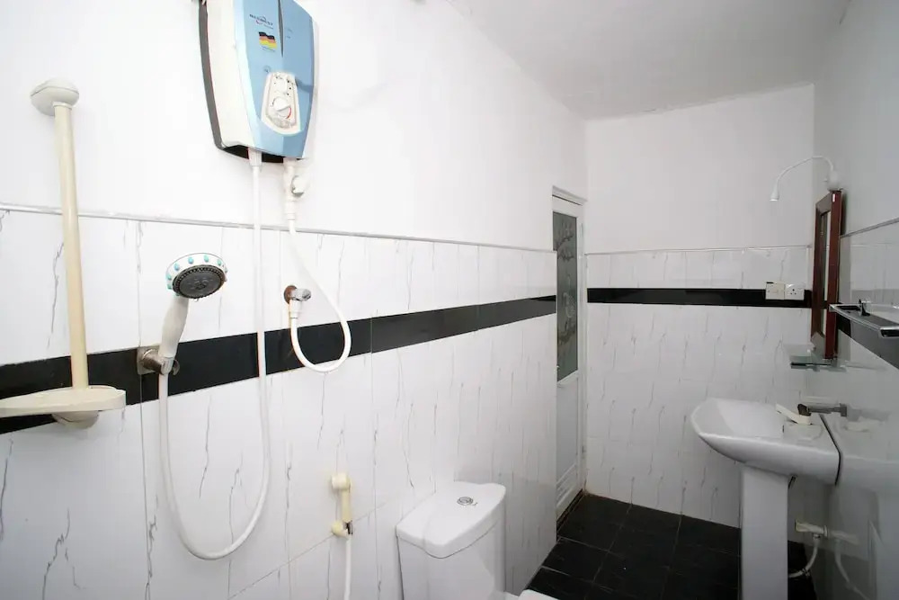 OYO 528 Hotel 99