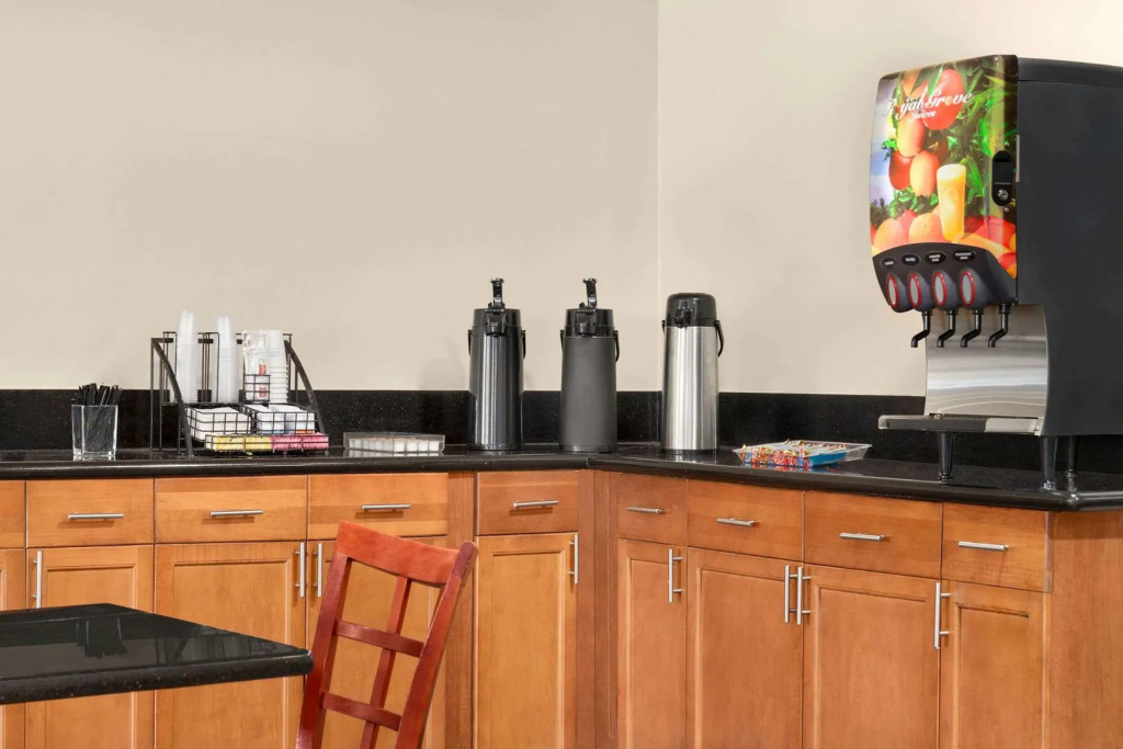 Luxe Hotel Nashville Airport