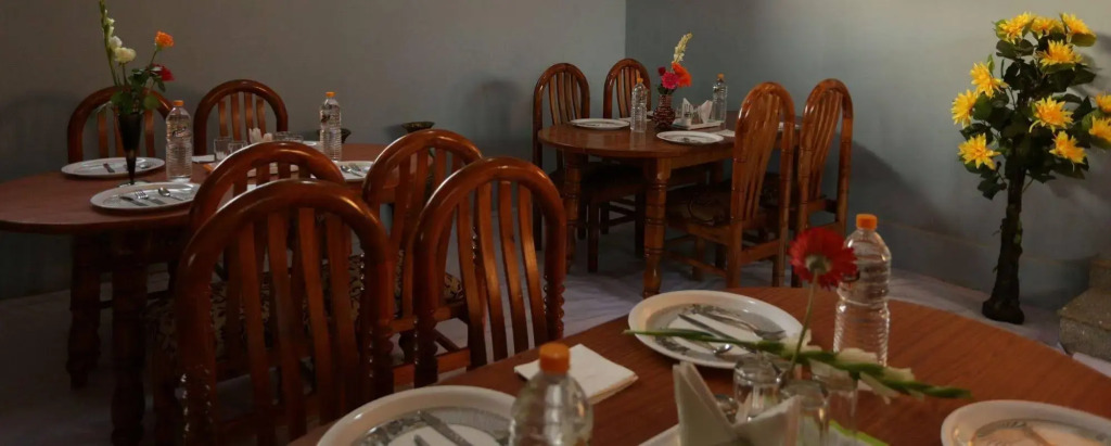 Ample Inn