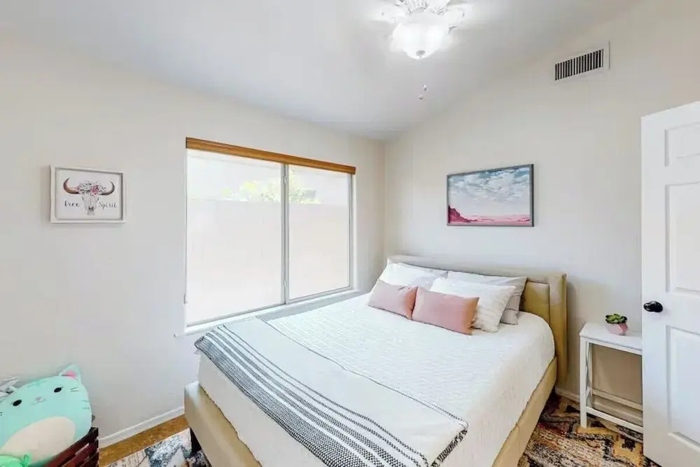 Desert Oasis - Heated Pool Retreat