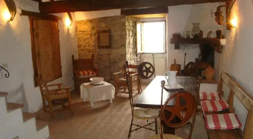 Castello di Cennina