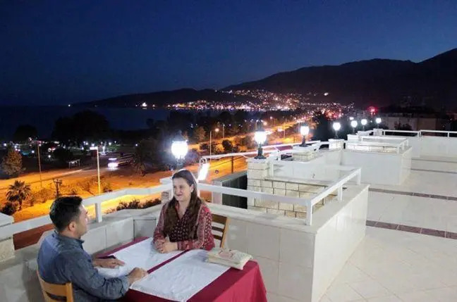 Amelas Hotel