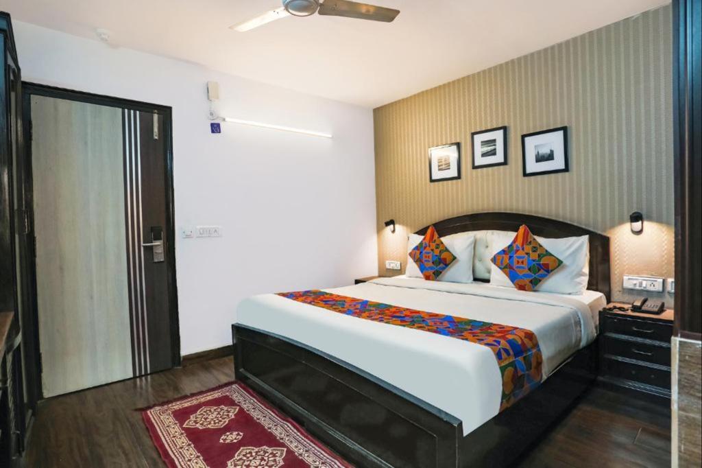 FabHotel Veetara