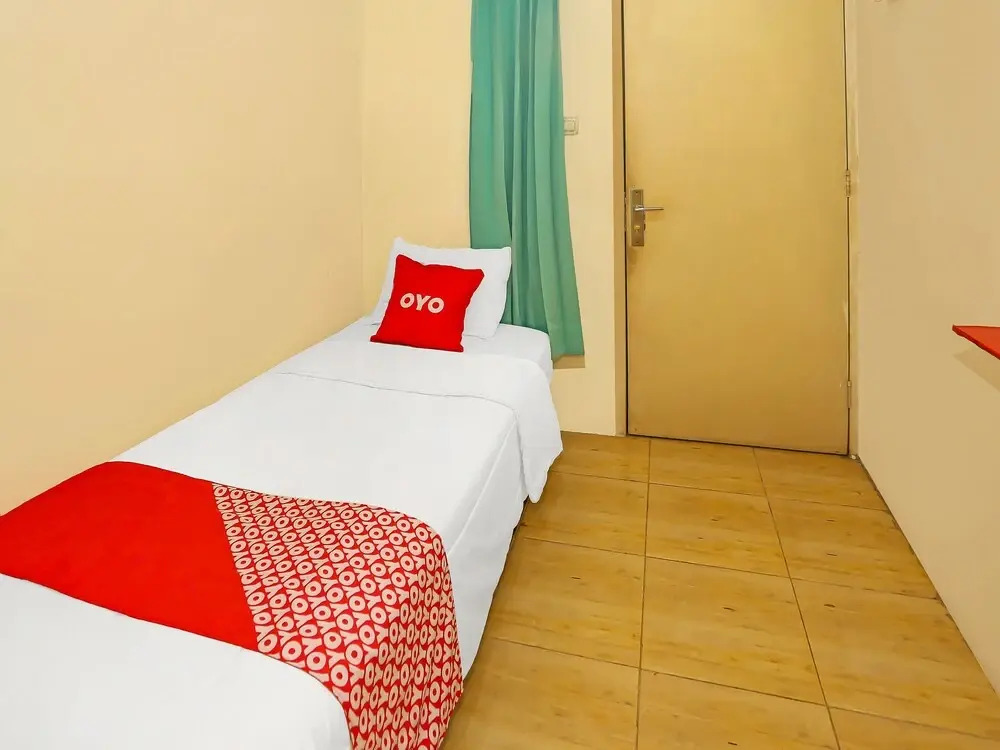 OYO 92262 Backpacker Homestay Cibubur